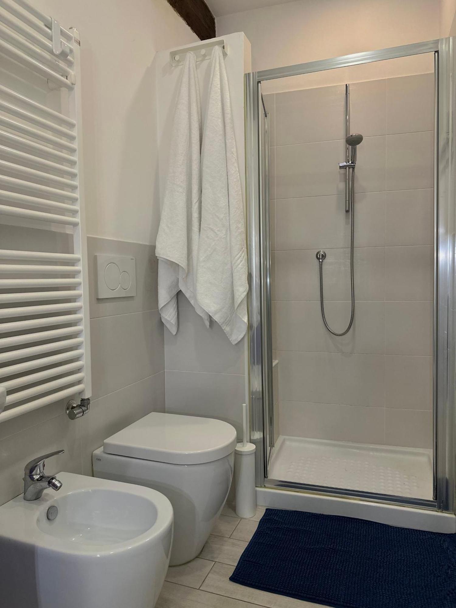 Fondazza Boutique Apartment Bologna Esterno foto
